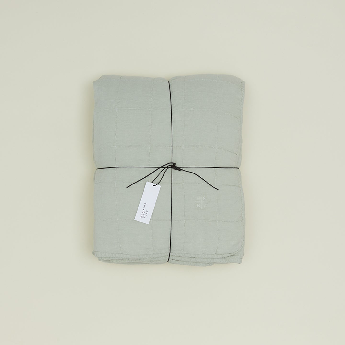 SIMPLE LINEN QUILT - SAGE