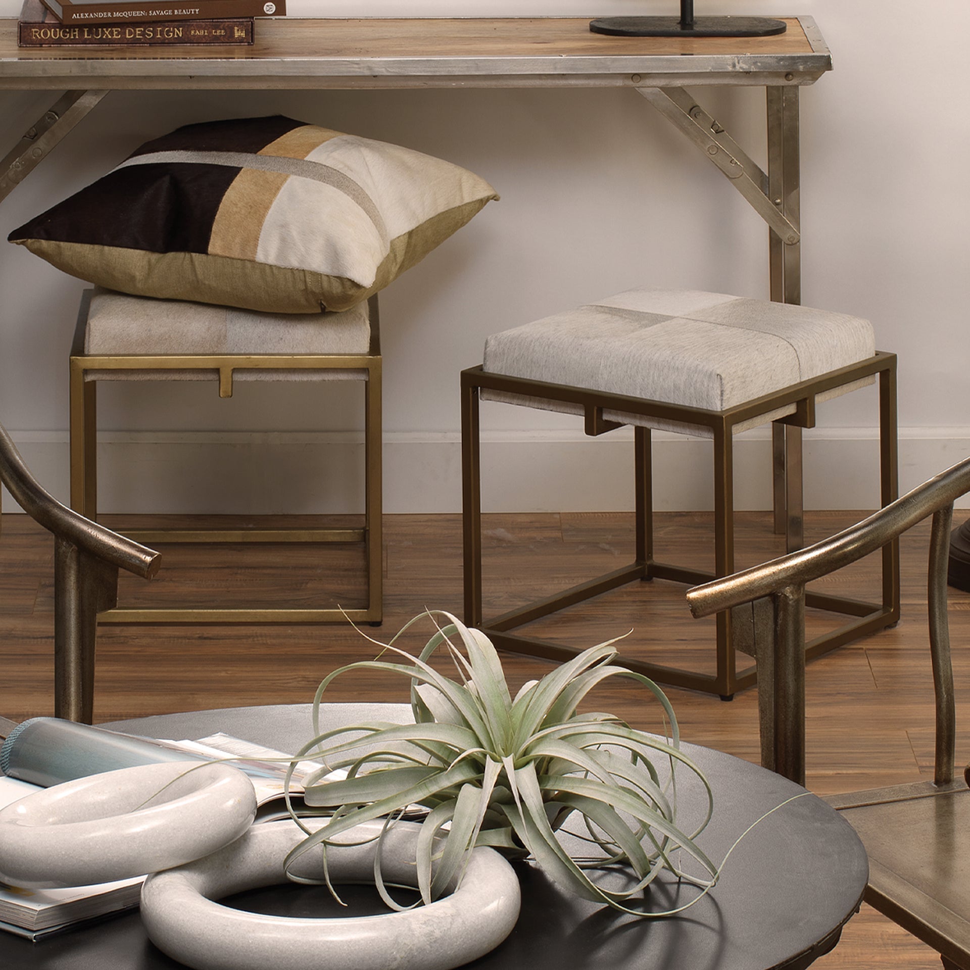 Shelby Stool-White