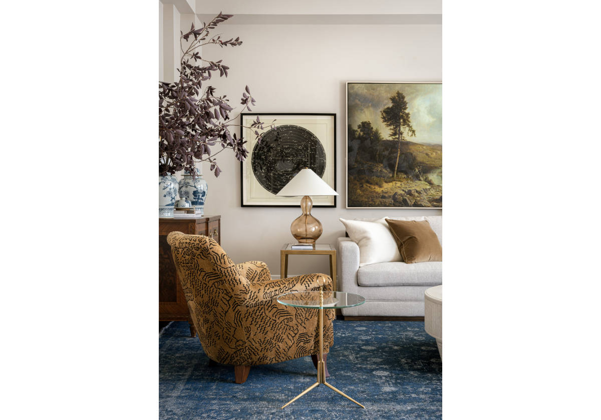 FREDDIE LOUNGE CHAIR