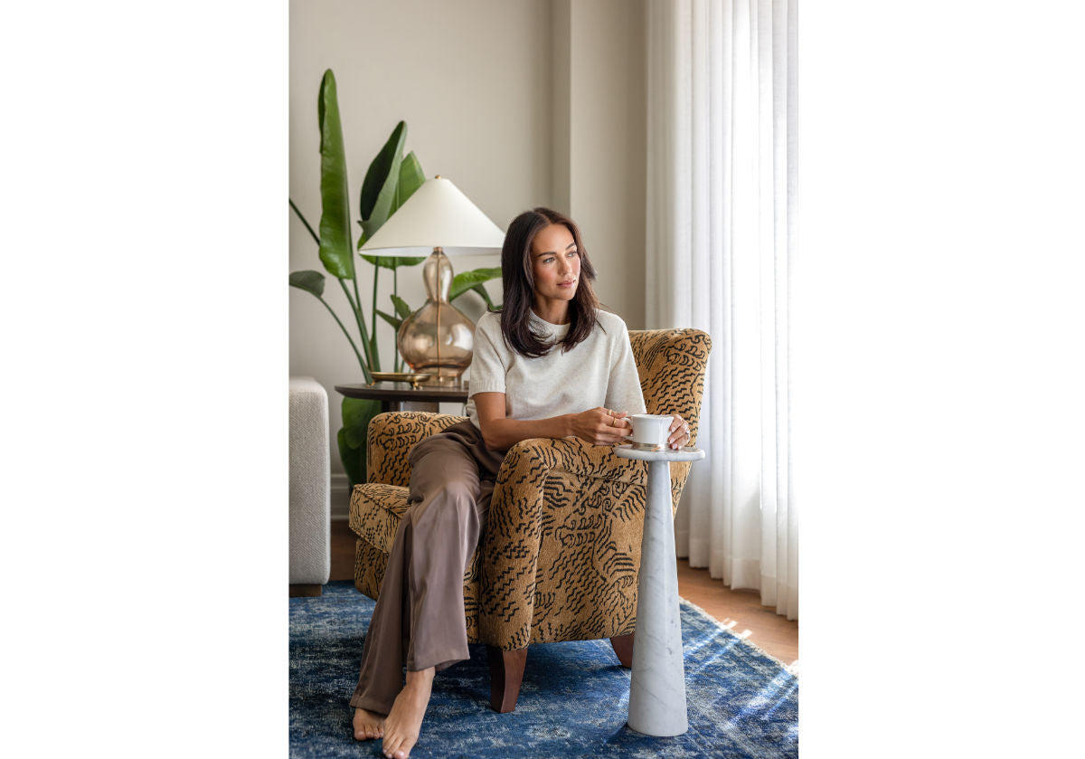 FREDDIE LOUNGE CHAIR