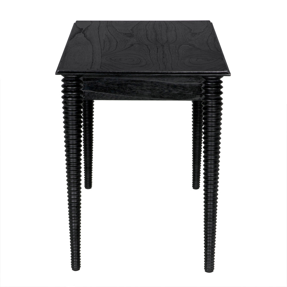 Leonardo Desk