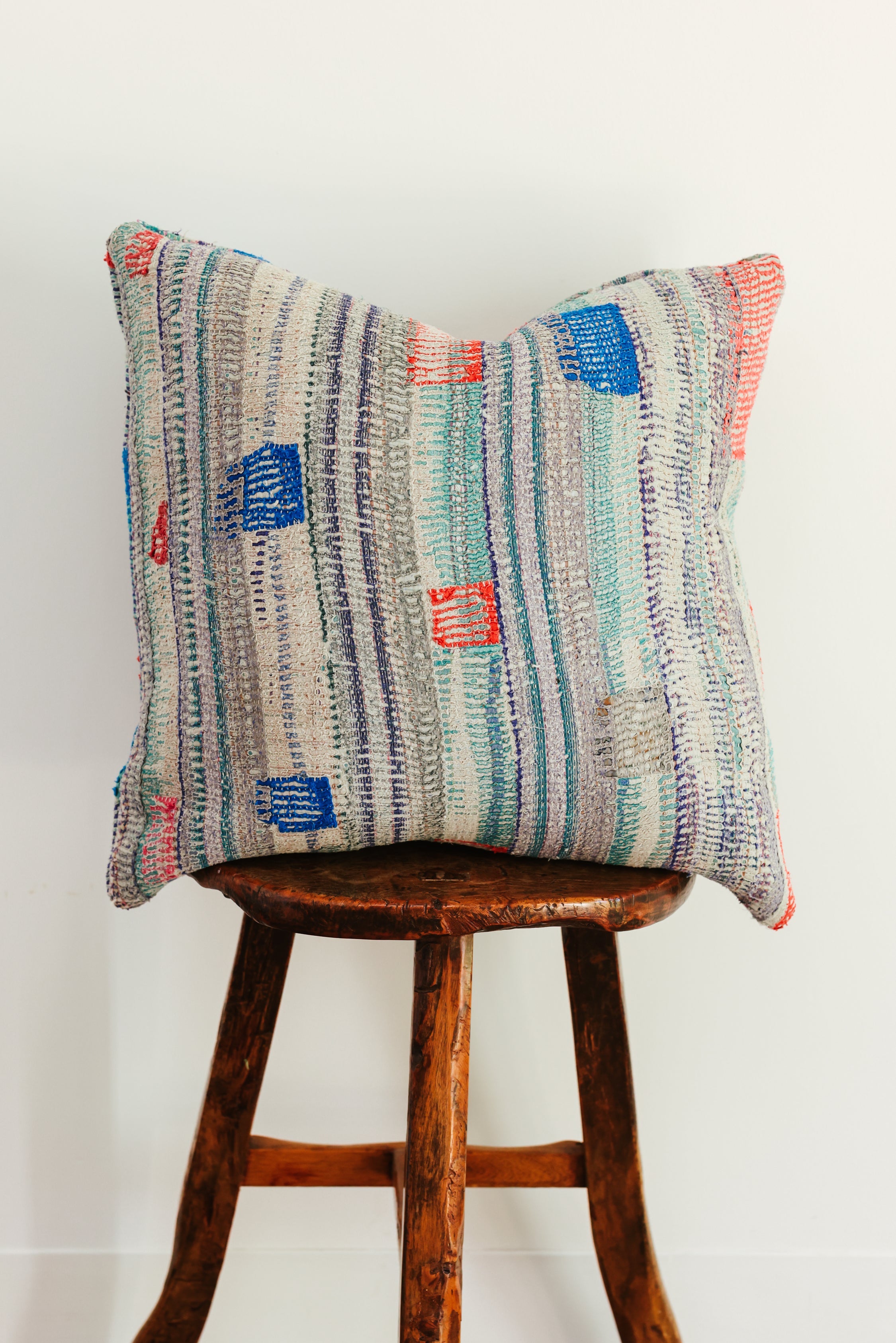 Frank 22X22 Pillow