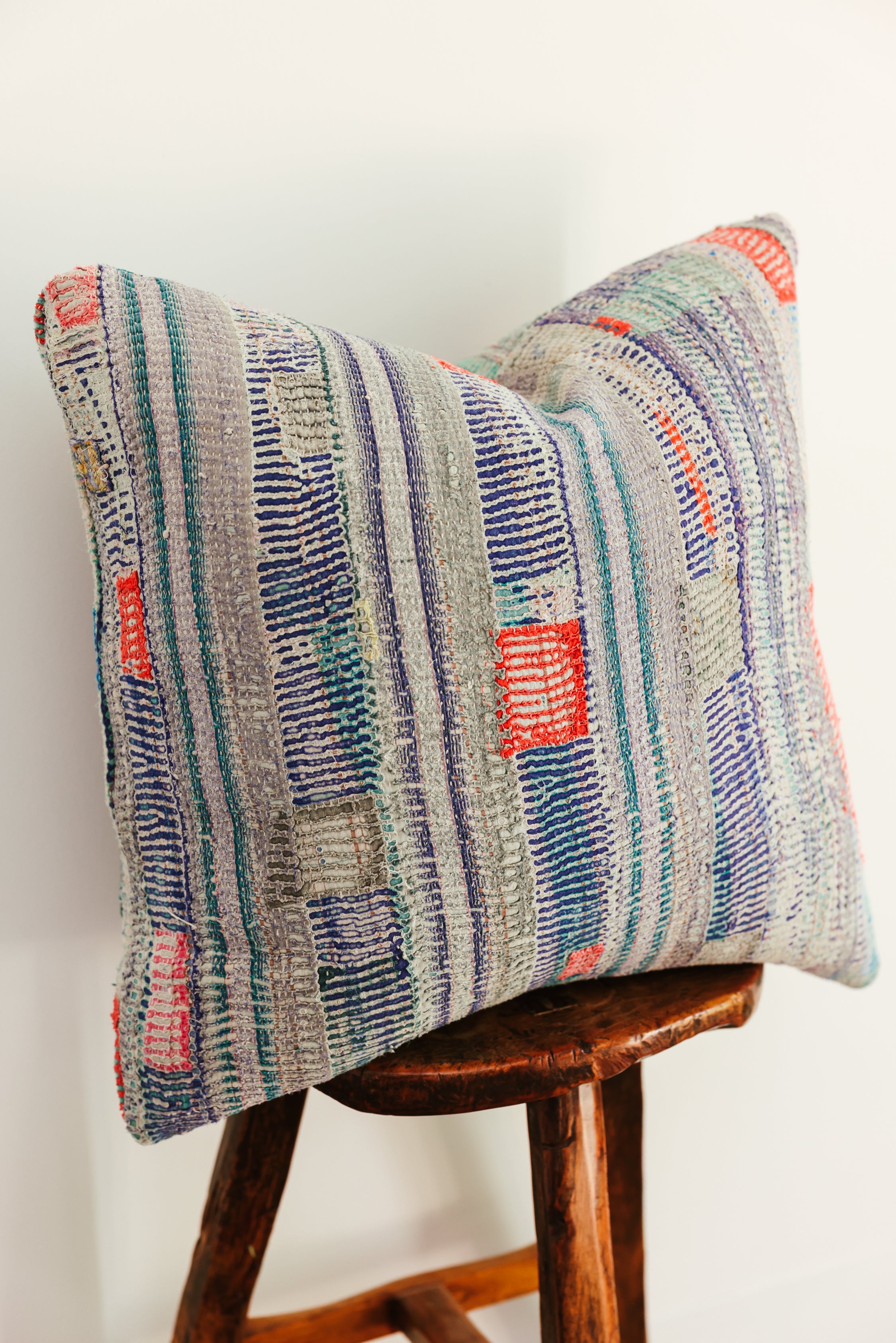Victoria 22X22 Pillow