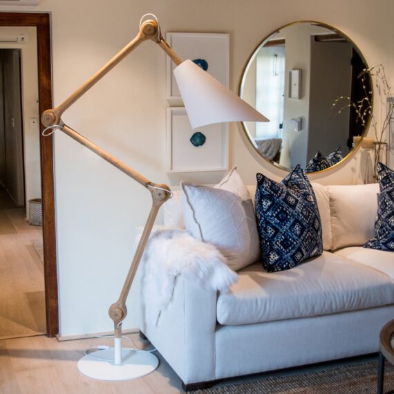 Paplepel Floor Lamp