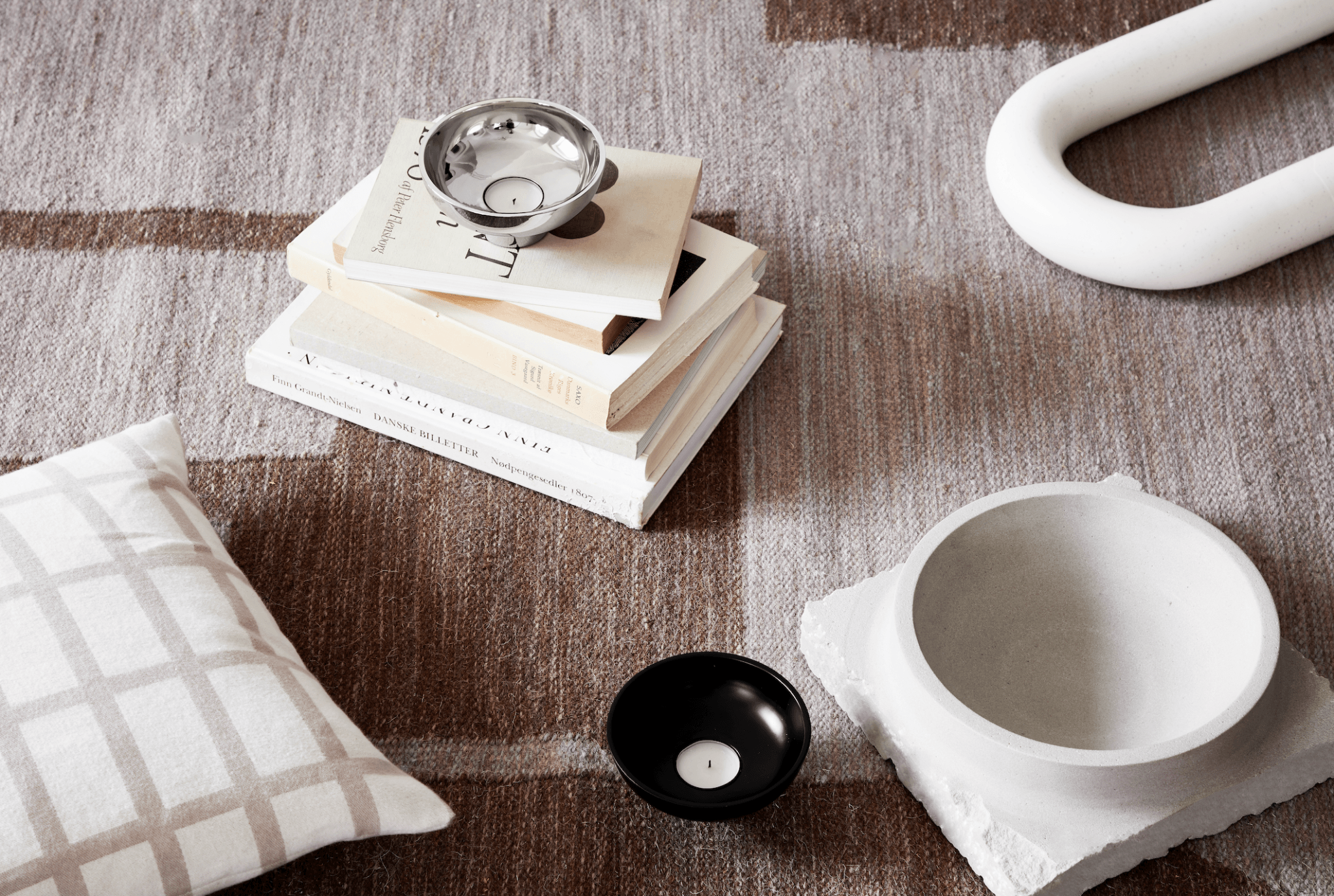 Alumina Tealight Candleholder