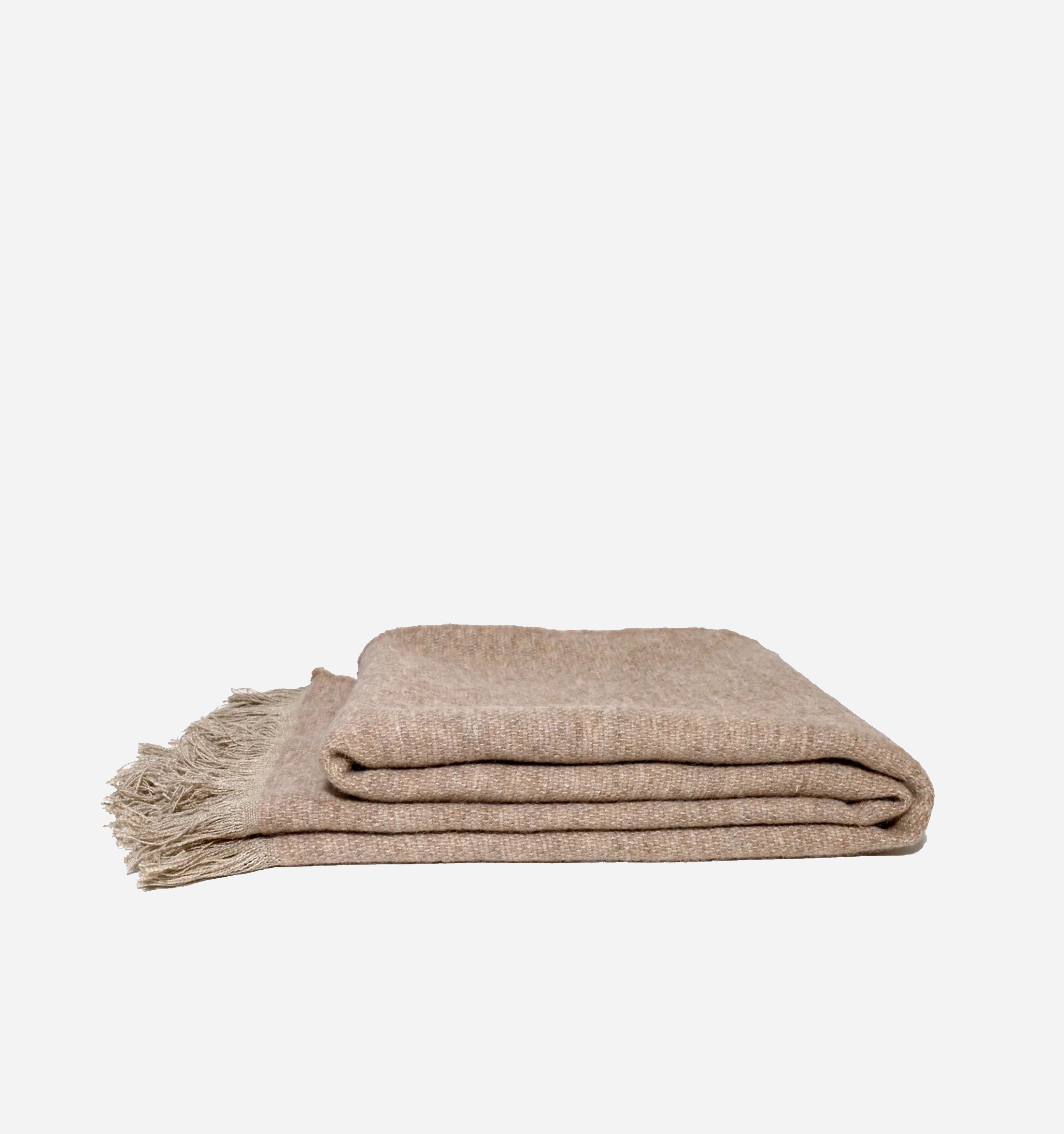 Uniq'uity Curtis Woven Fringe Organic Rectangle Throw - 69 x 53