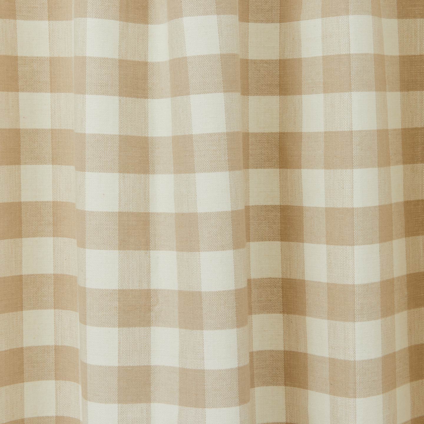 ESSENTIAL GINGHAM SHOWER CURTAIN