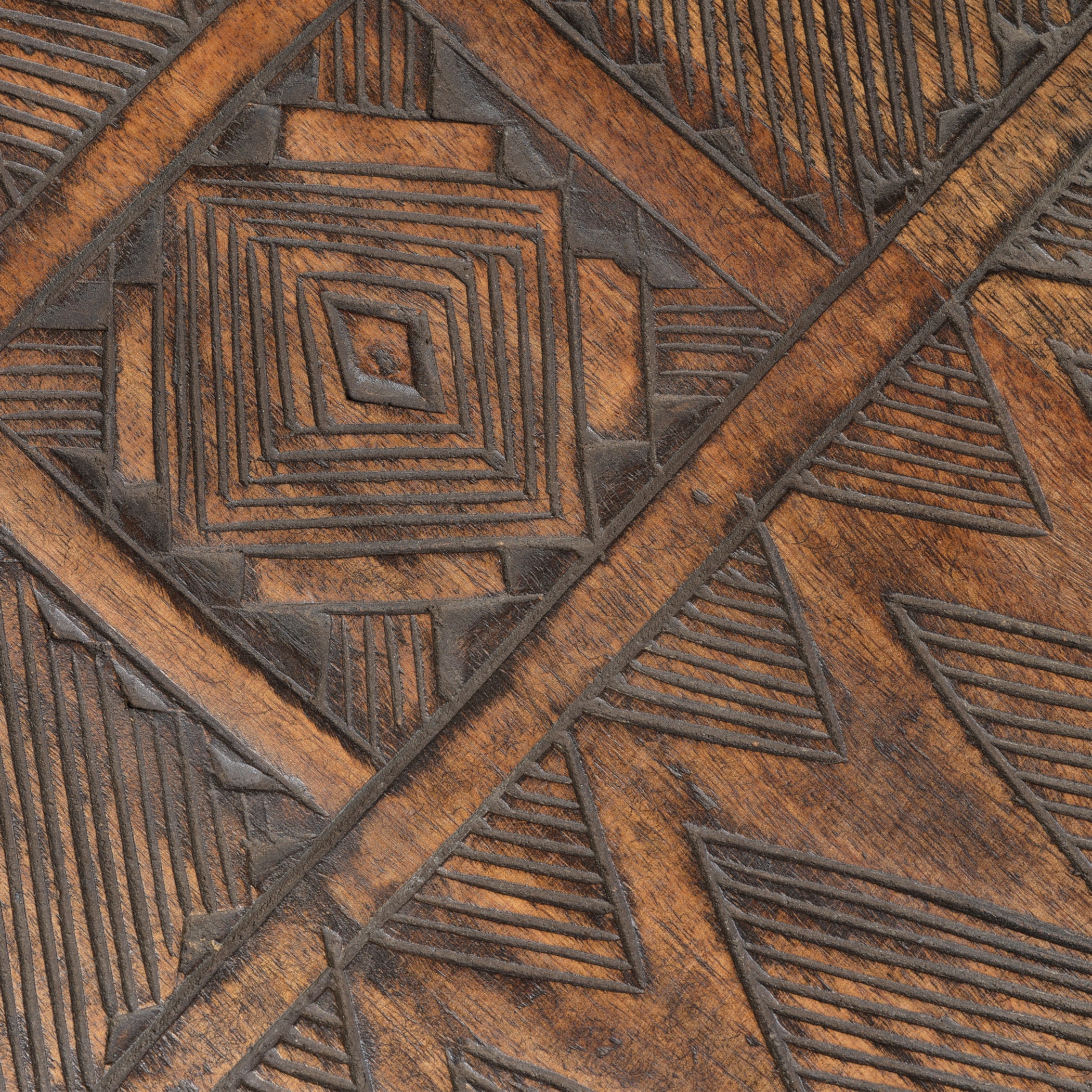 Naga Mango Wood Side Table