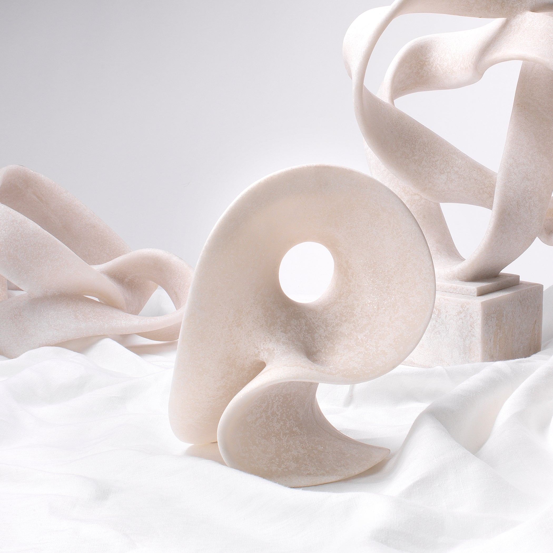 Amorphous Table Object-White-7AMOR-SMWH