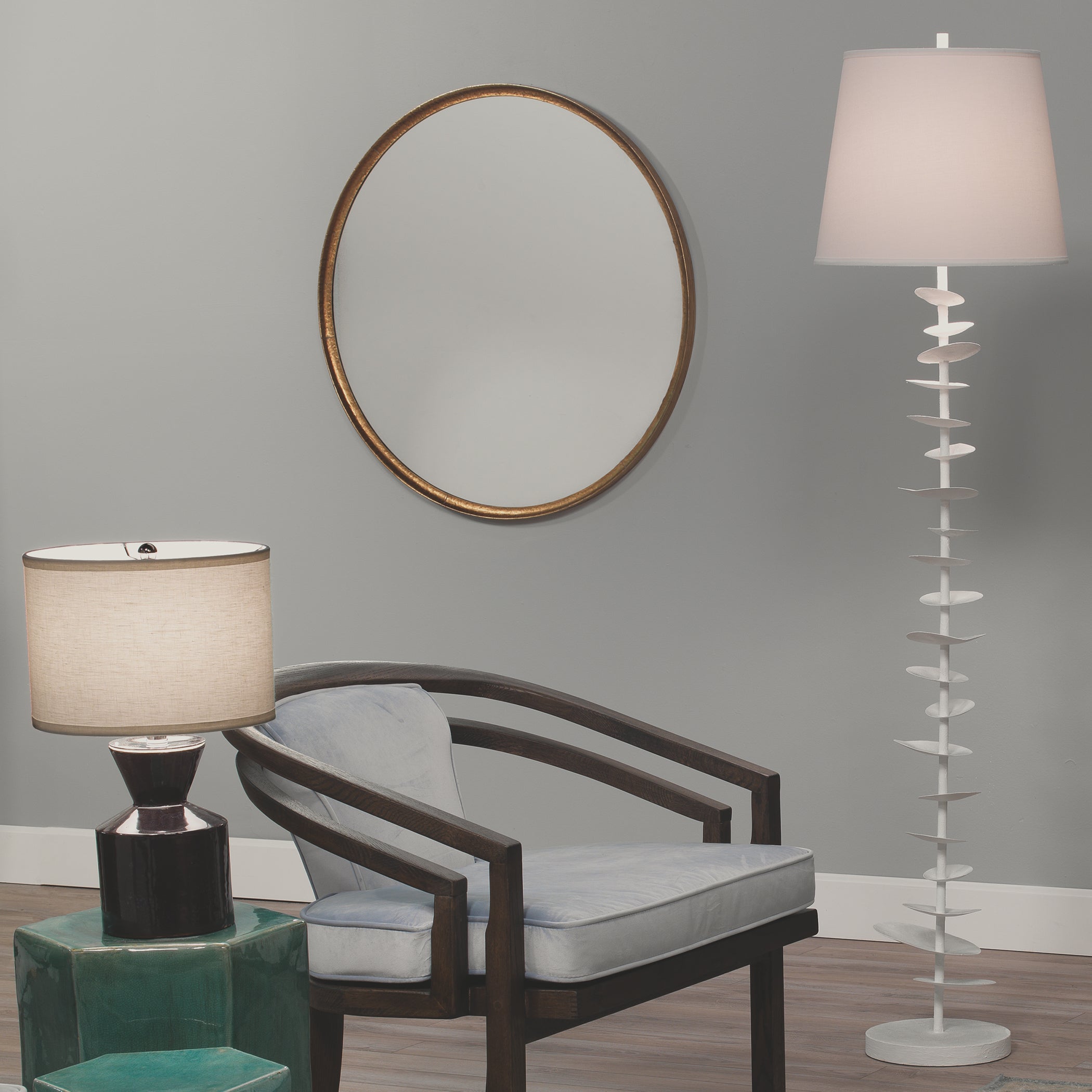 Refined Round Mirror-Gold