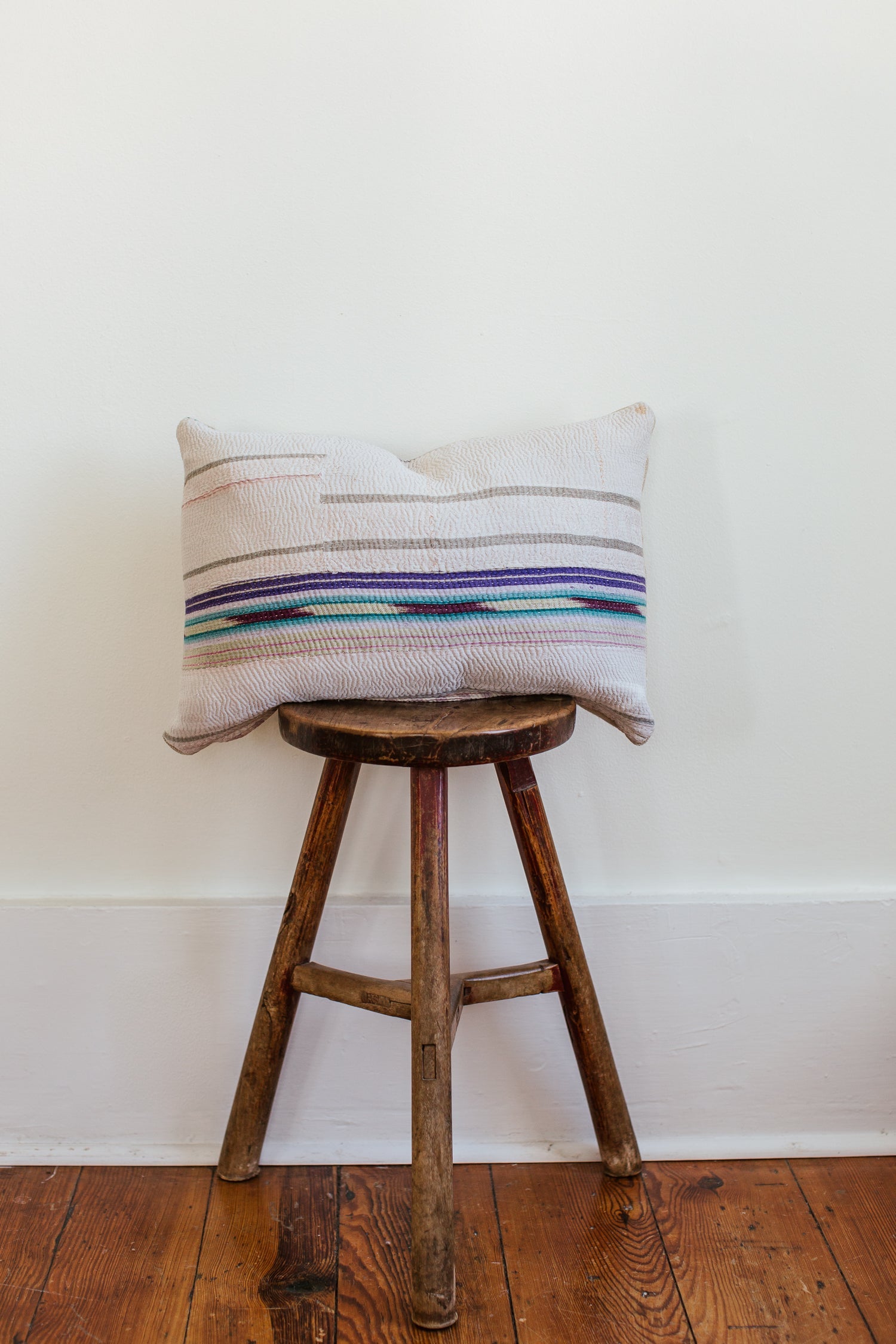 Amrita 14X20 Pillow 1