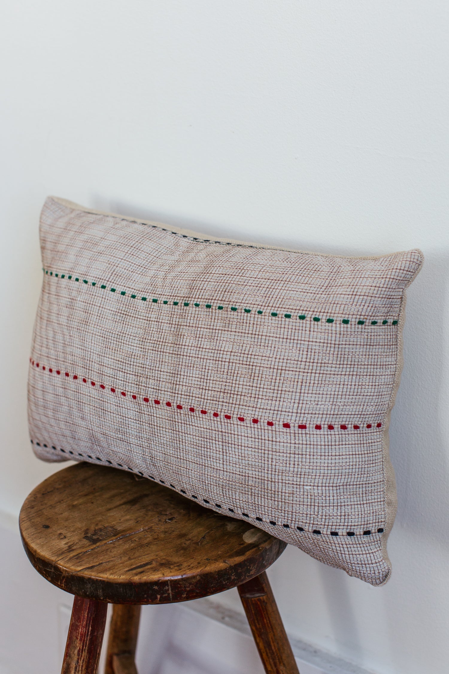 Navita 14X20 Pillow