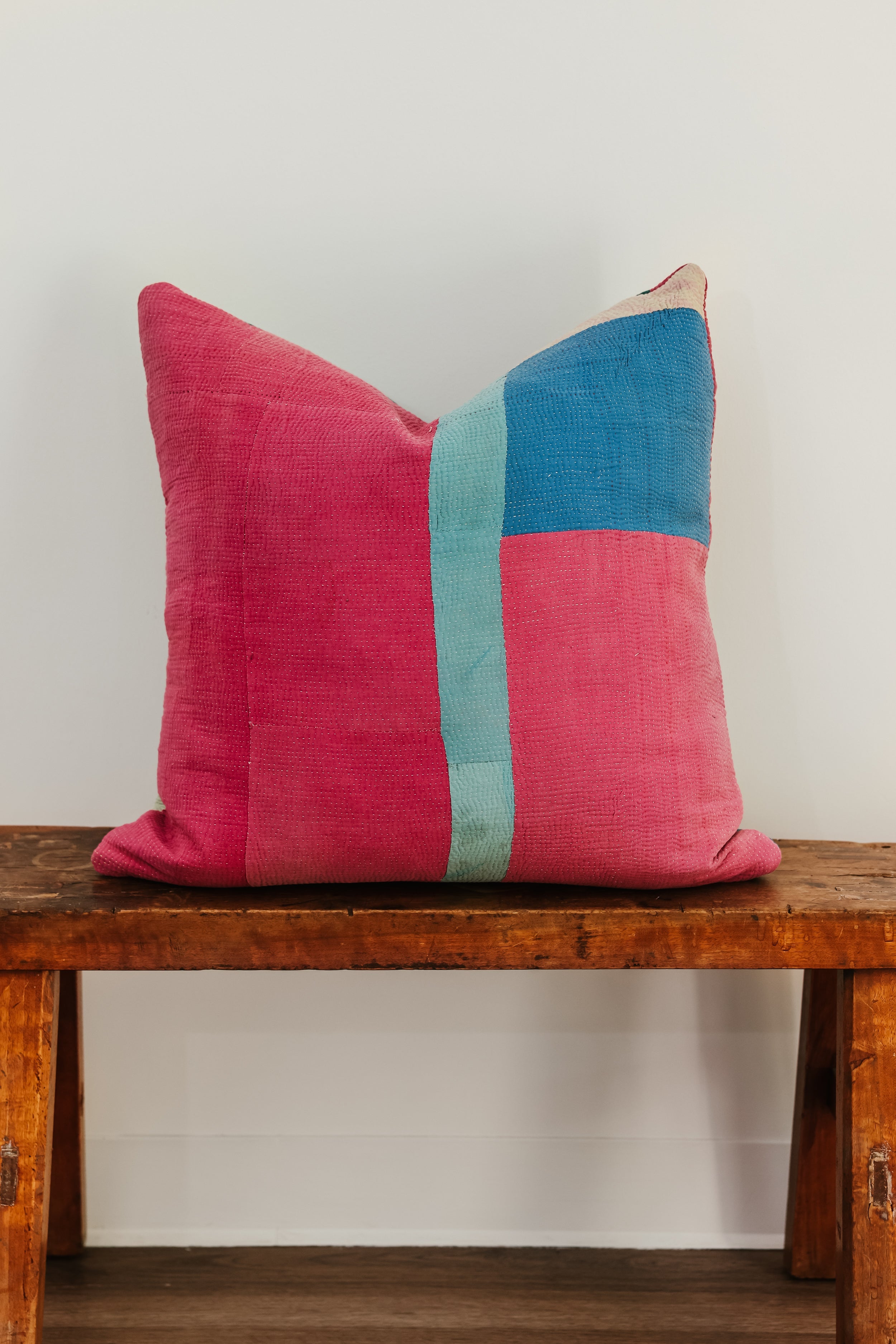Gloria Family 24x24 Pillow 2