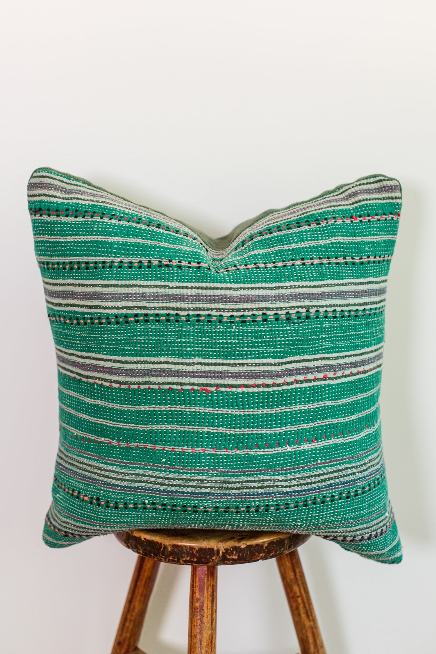 Elowen 22x22 Pillow 2