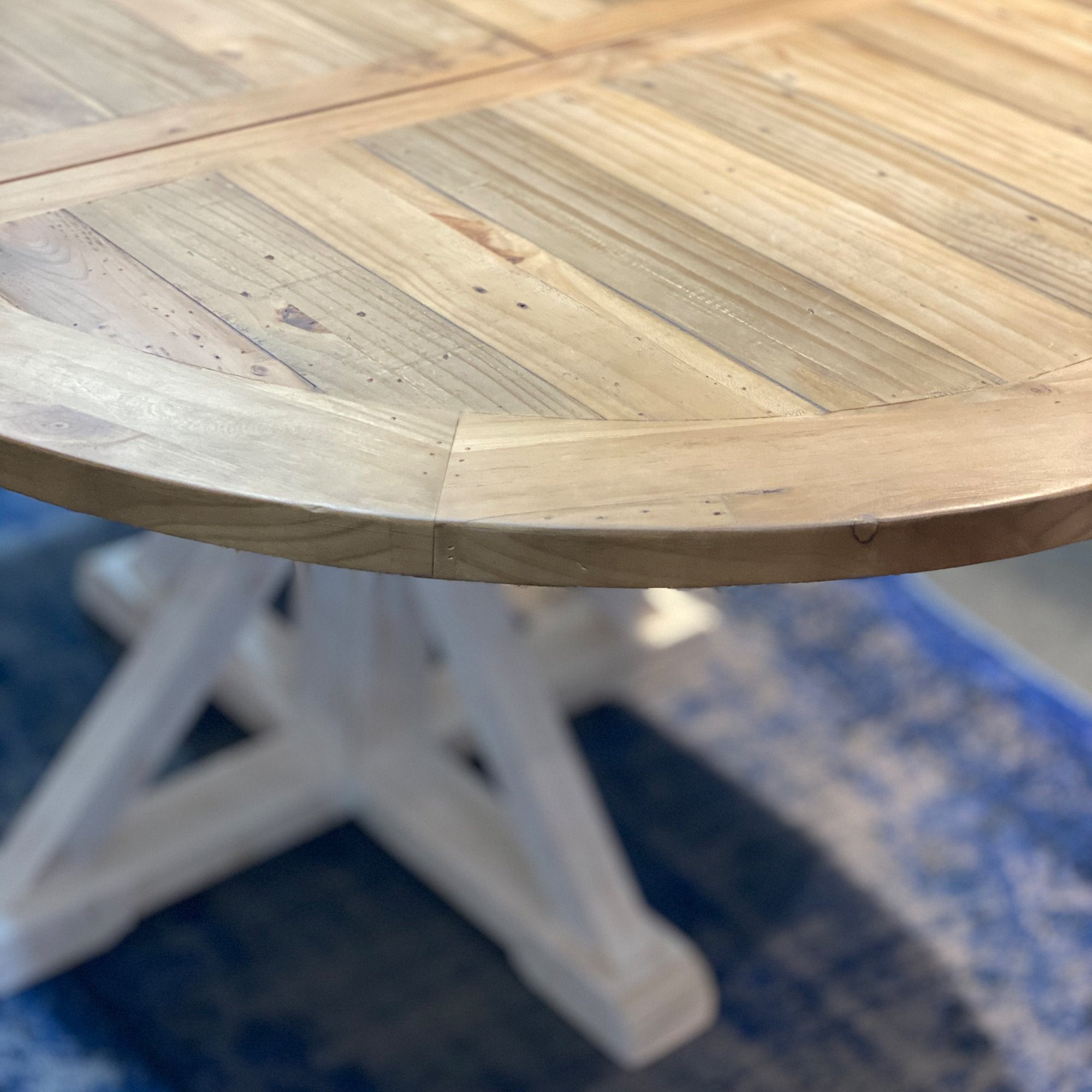 Provence Round Extension Table (47"/63")