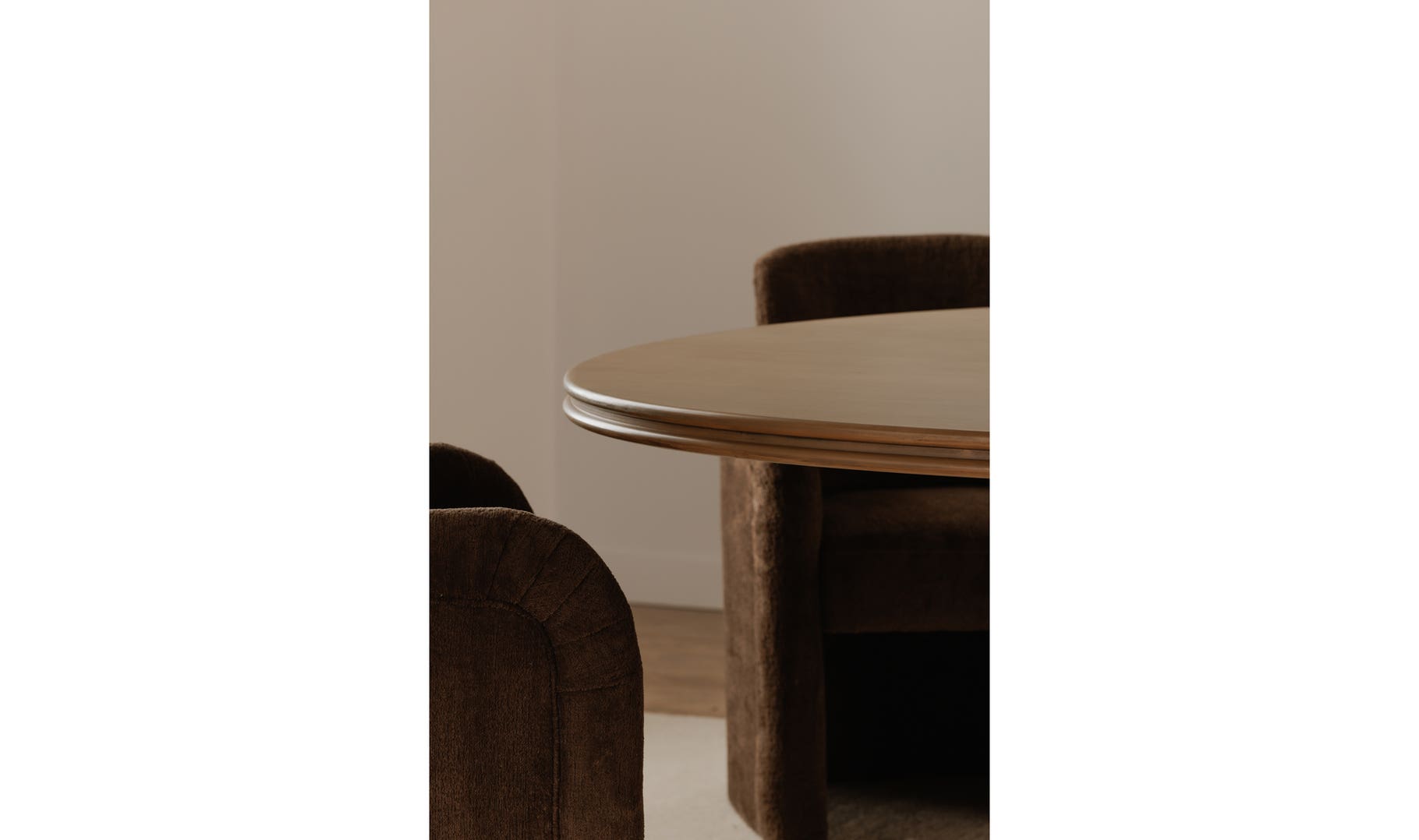 Charles Dining Table - Daniel House Club