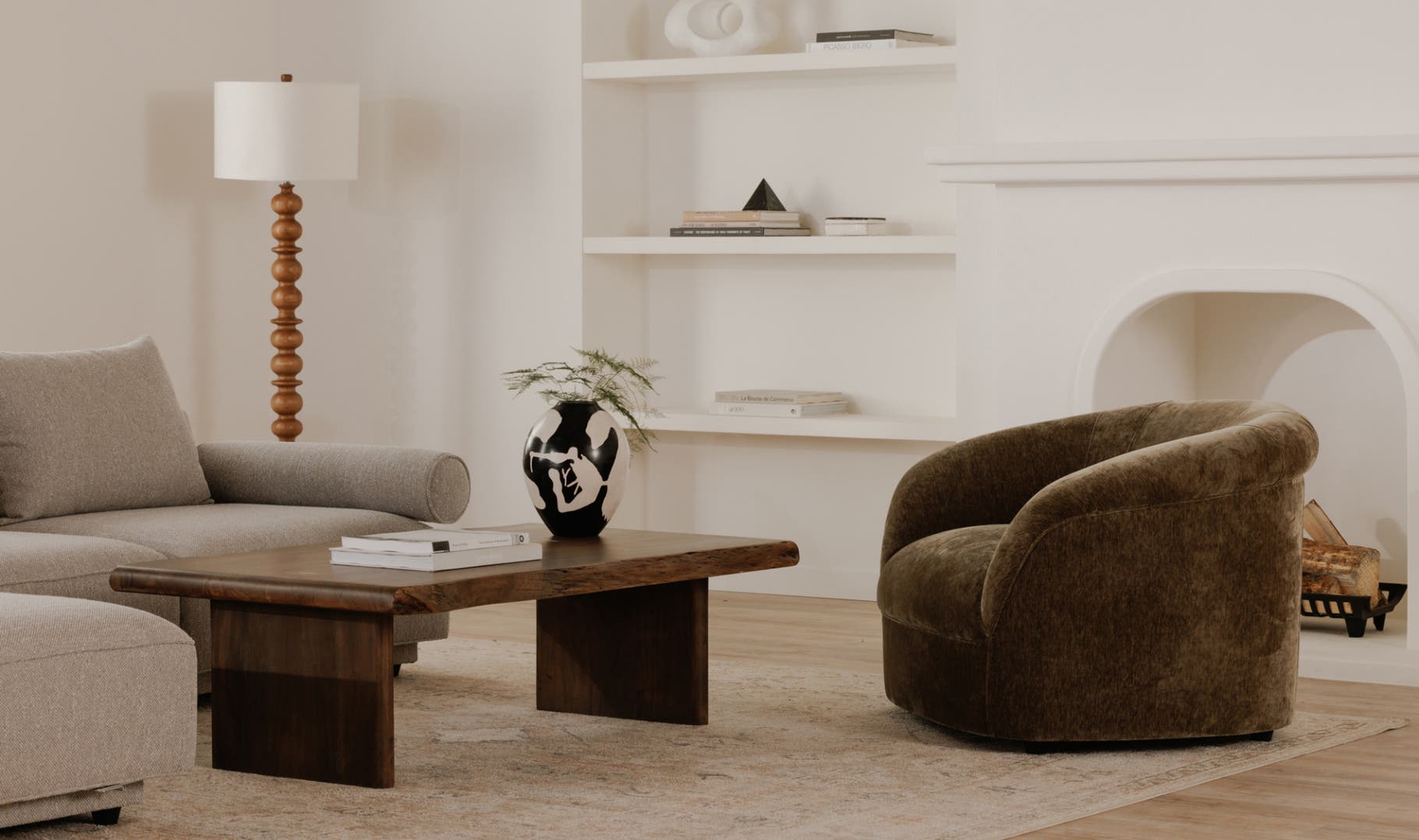 Thora Lounge Chair